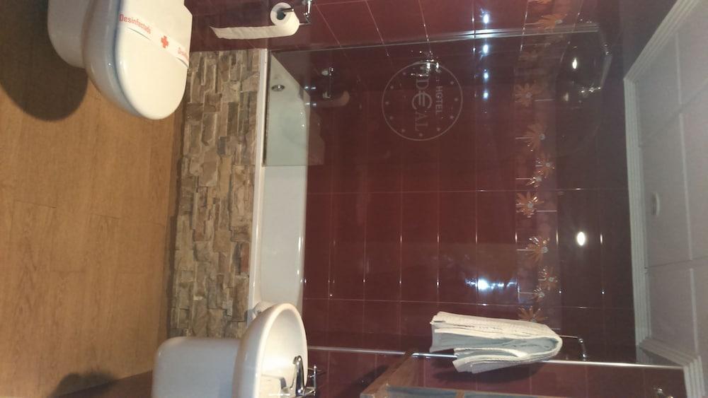 ויארובלדו Hotel Ideal מראה חיצוני תמונה