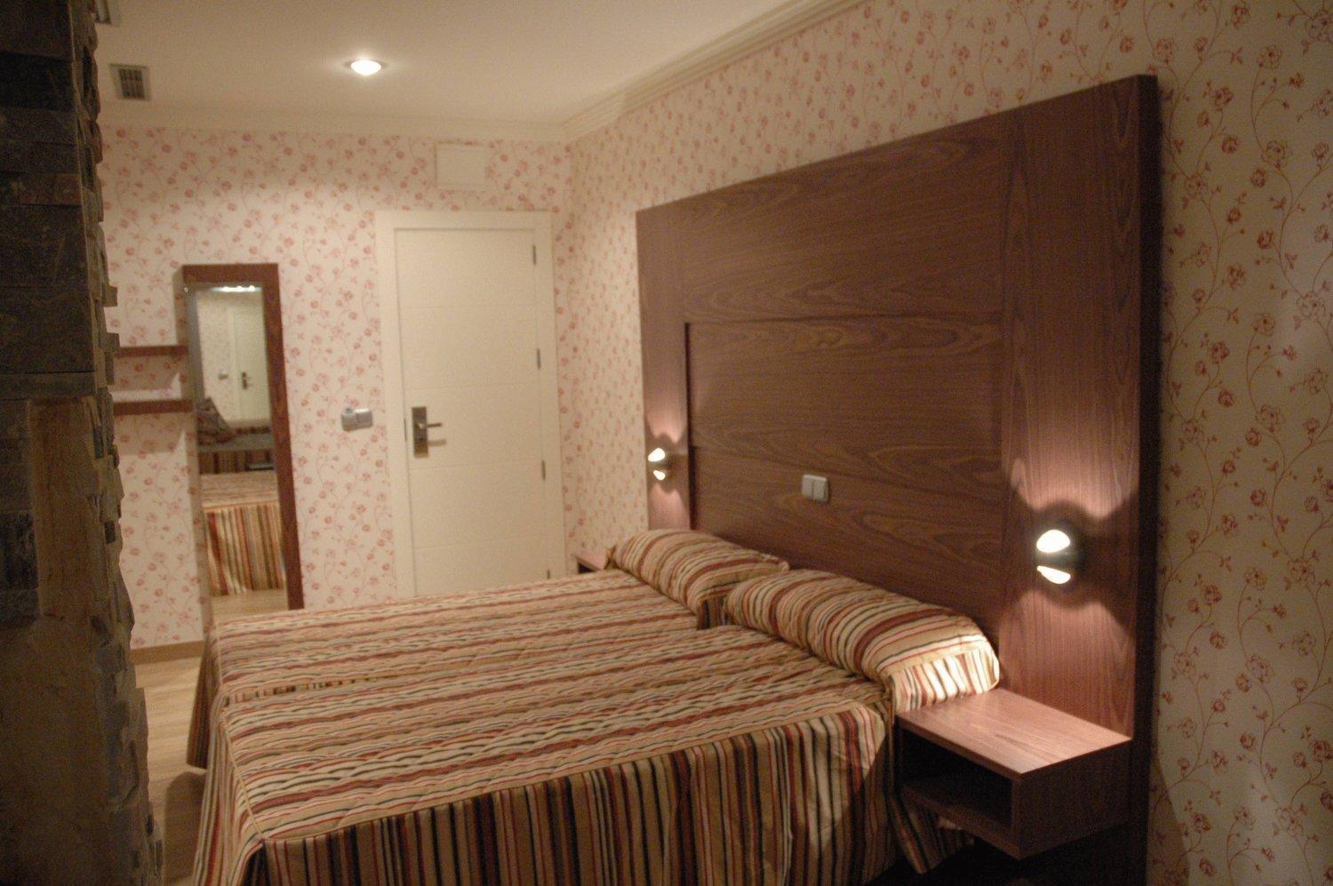 ויארובלדו Hotel Ideal מראה חיצוני תמונה