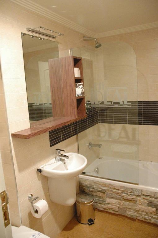 ויארובלדו Hotel Ideal מראה חיצוני תמונה